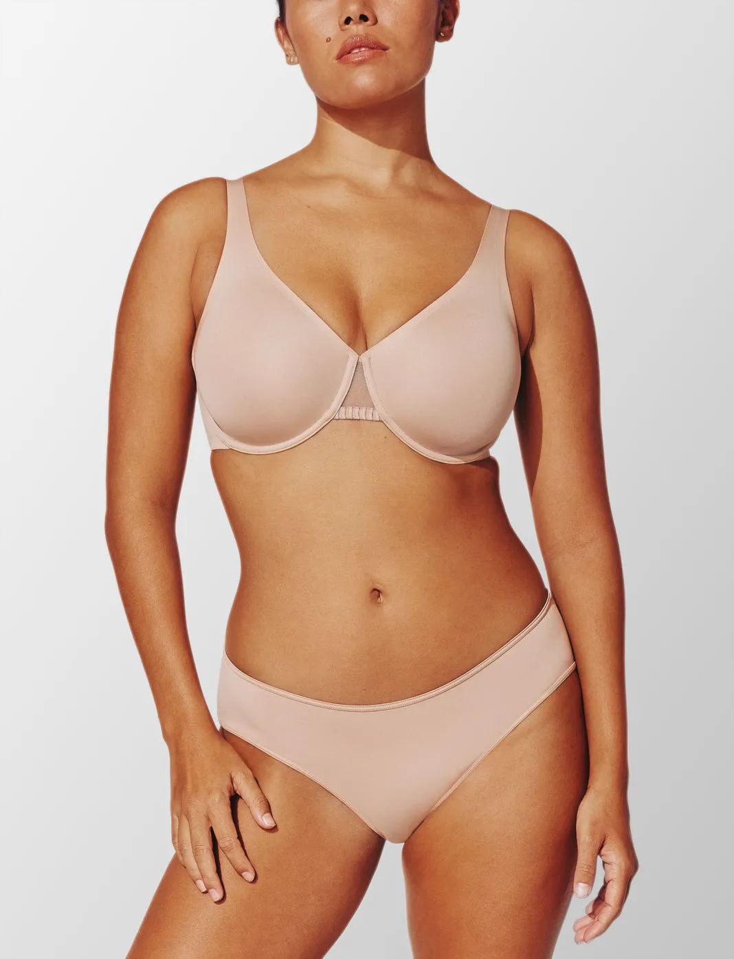 24/7 Classic Unlined Minimizer Bra