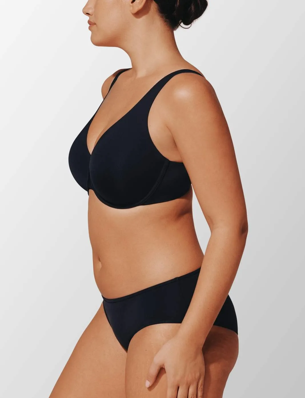 24/7 Classic Unlined Minimizer Bra