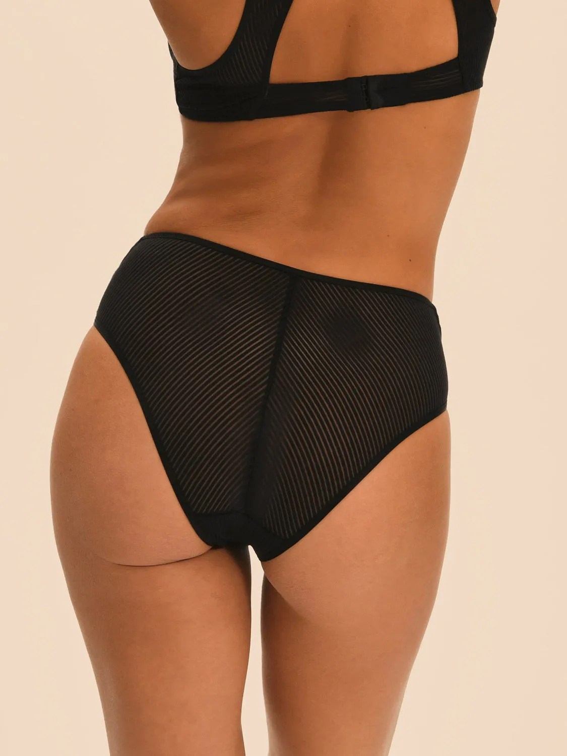 Angele Retro Brief - Black
