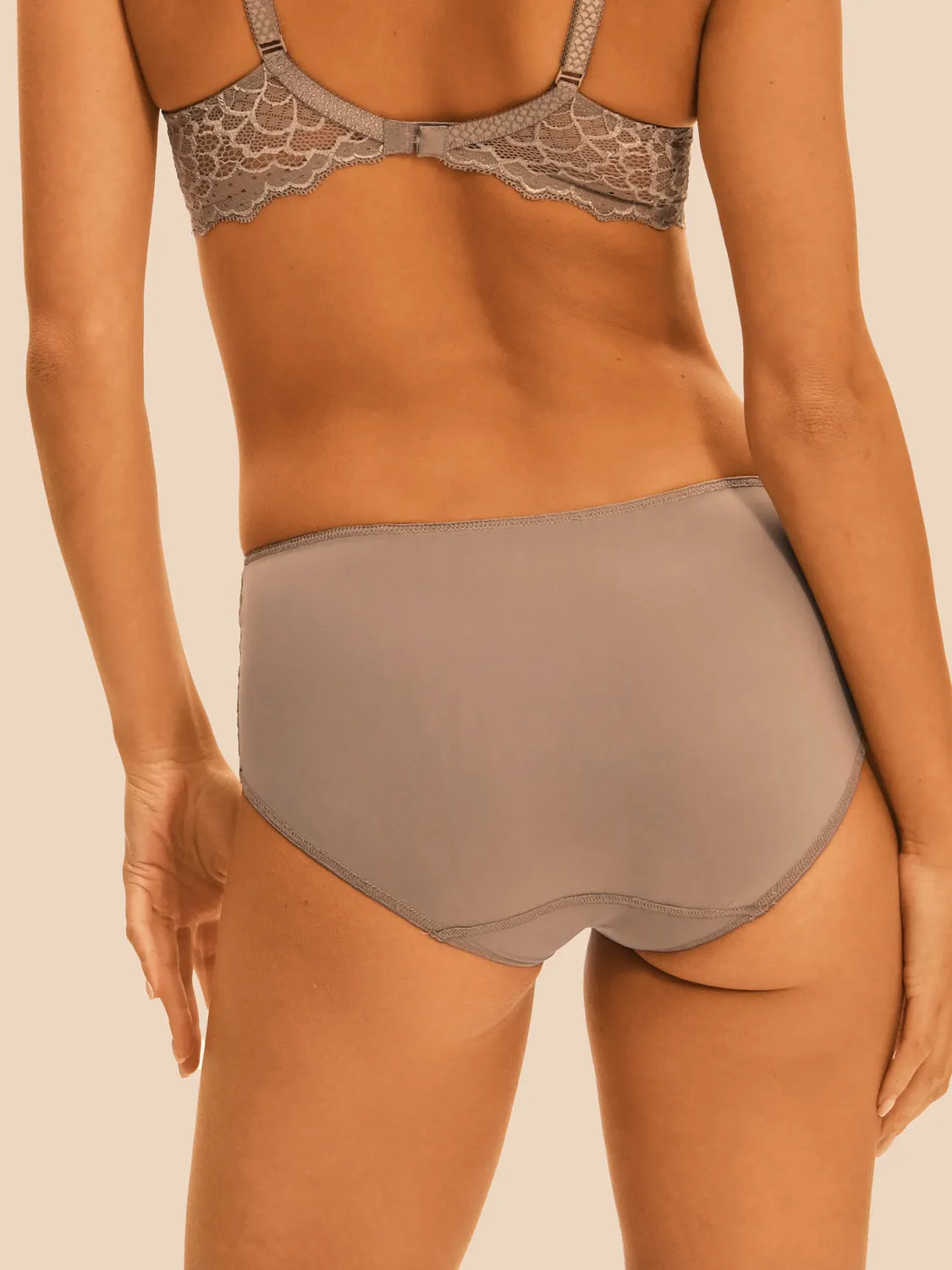 Caresse Retro Brief - Greige
