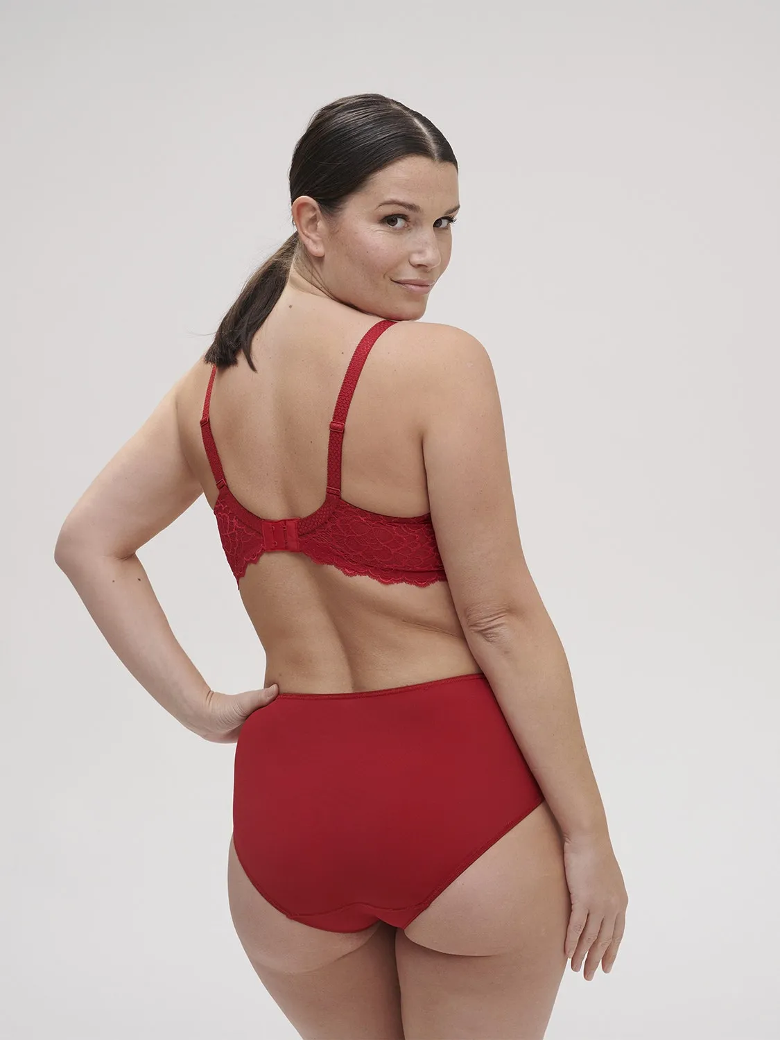 Caresse Retro Brief - Tango Red
