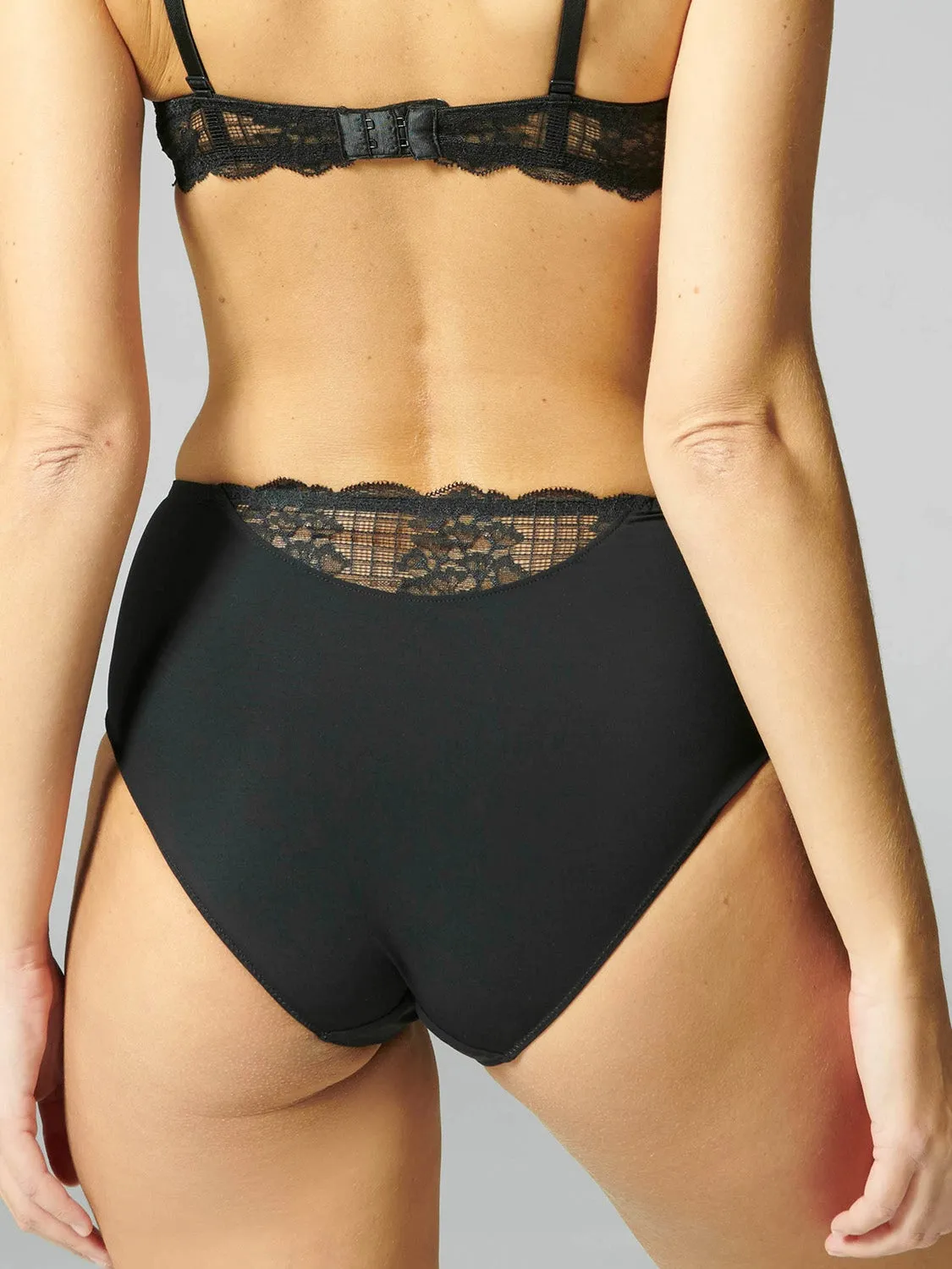 Reve Retro Brief - Black