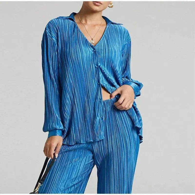 Women Vibrant Pleated Two-Piece Pants Set